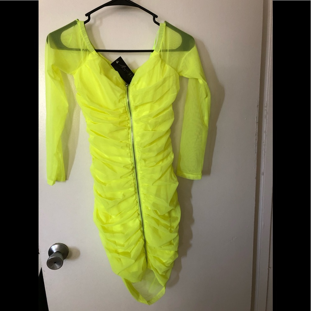 Poshby V dress